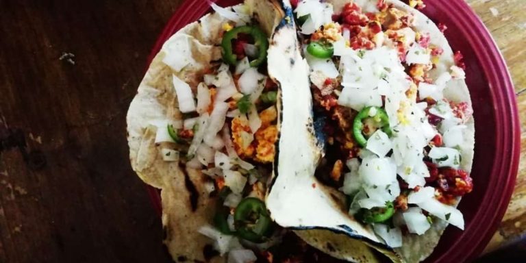 Authentic Mexican Salsa Recipe: Simple and Superb